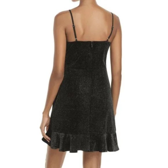 (New) AQUA Velvet Wrap Party Dress SIZE Medium - Picture 3 of 5